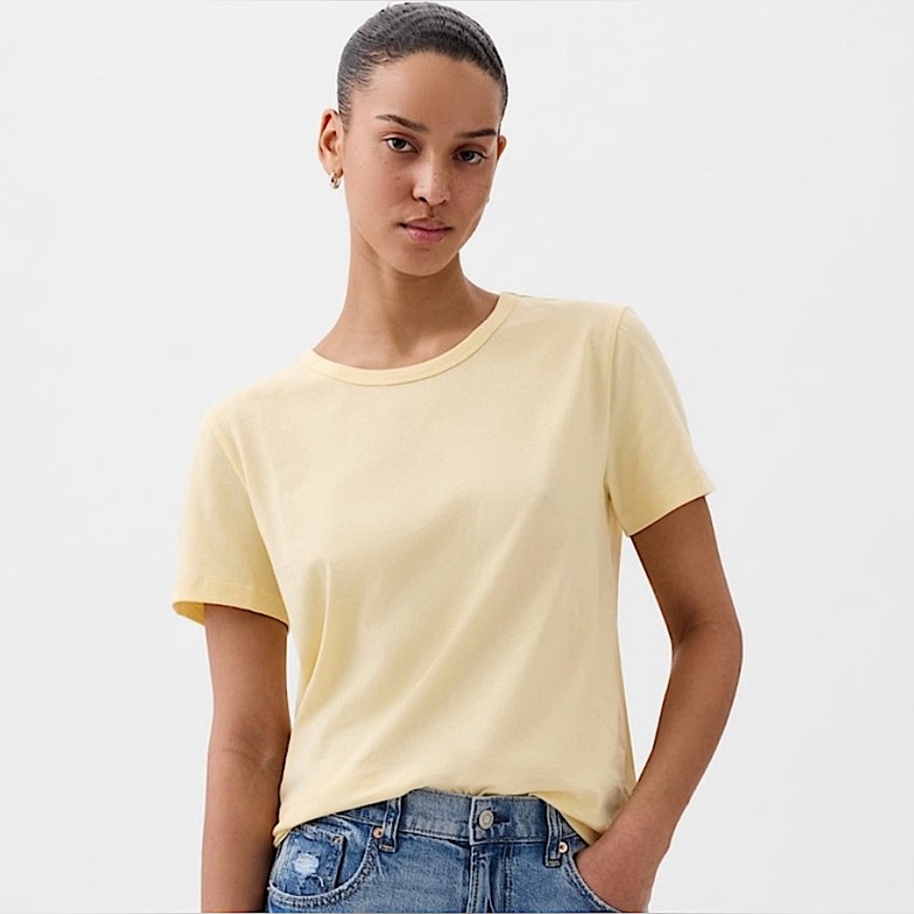 Gap Organic Cotton Crewneck T-Shirt
